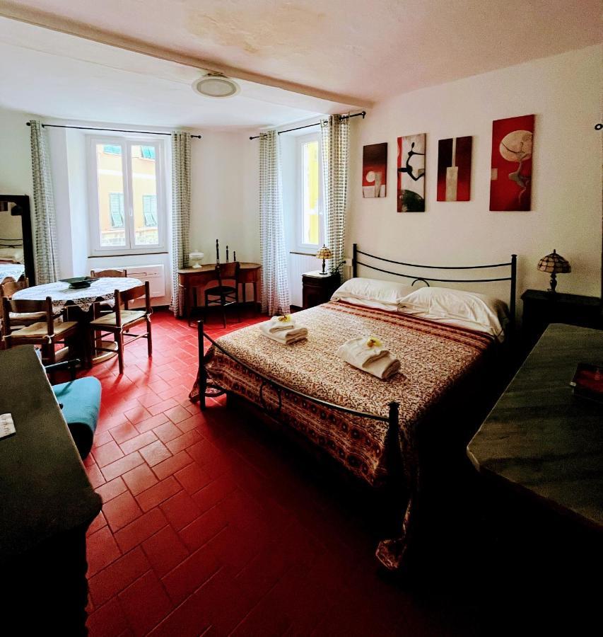 Lisetta Rooms Vernazza Buitenkant foto